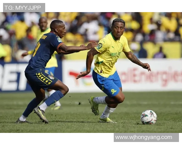 戴眼镜踢足球的外国球星那些事儿:挑战视力极限的运动传奇